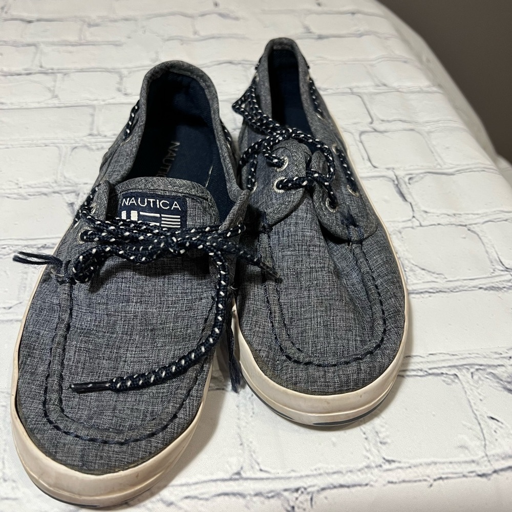 Girls' Nautica Boat Shoes, Size 4